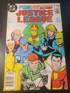 Justice League #1 FN- 1987 Newsstand DC Comics c213