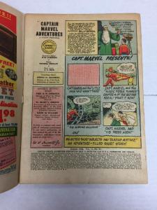 Captain Marvel Adventures 64 5.5 Fine- Fn-