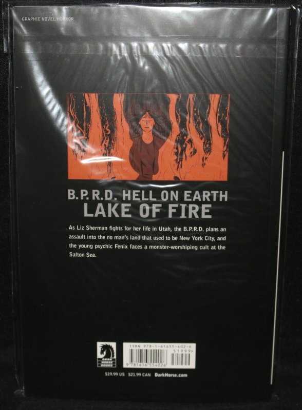 B.P.R.D. Hell on Earth Vol.8 TPB 1st Print (NM) 2014 Signed by Mike Mignola
