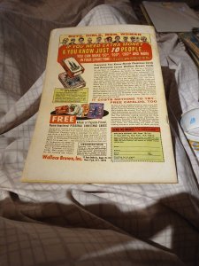 Gunmaster and Bullet the Gun Boy #89 October 1967 Silver Age Western Hero Comics