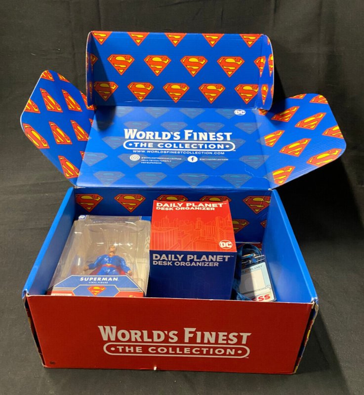 WORLD'S FINEST COLLECTION SUPERMAN LOOT CRATE W/ BLANKET,  FIGURE + MORE