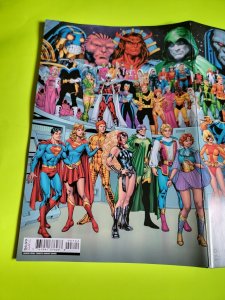 2022 George Perez Tribute new wraparound Dark Crisis On Infinite Earths 7 NM