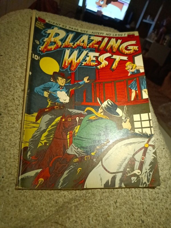 Blazing West # 10 Golden Age 1950 ACG comic book Beautiful Cover Colors Western