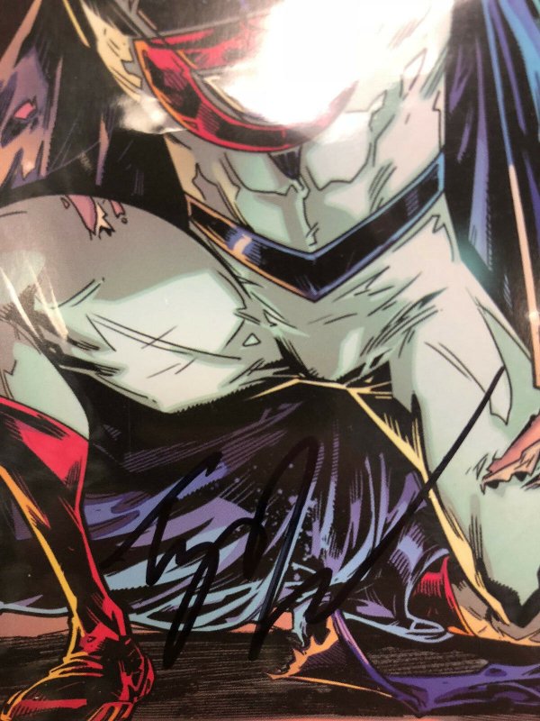 Epic #1 Pilot and #1 Comic Book Set Comix Tribe 2013 Signed by Tyler James