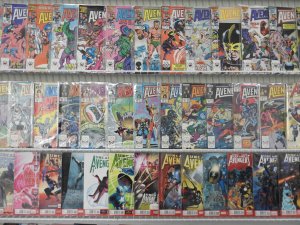 Huge Lot 200+ Comics W/ Avengers, Infinity, Uncanny+ Avg VF-NM Condition!!