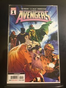 The Avengers  #1  |  Stuart Immonen  |  NM NEW!!