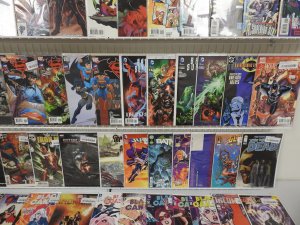 Huge Lot 150+ Comics W/ Batman, Superman, Green Lantern, +More AVG VF-