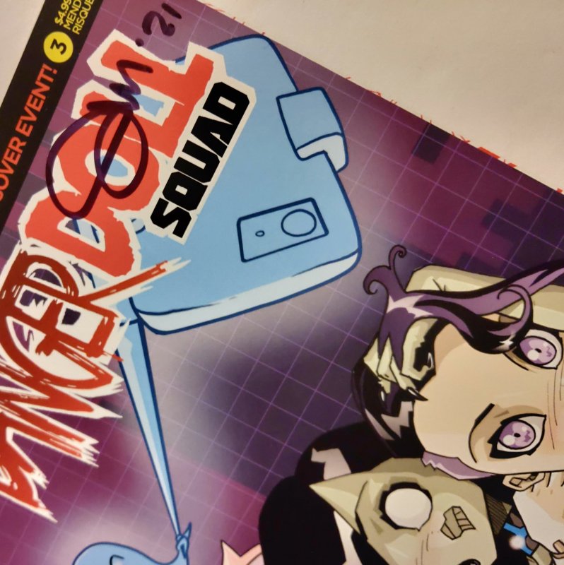 Danger Doll Squad #3D (2017) Mendoza Risque Variant (Signed by MARTIN w/COA) NM