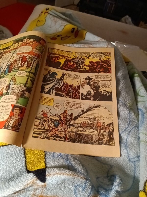 Vintage 1949 General Comics , Inc. Fight for Freedom Comic Book