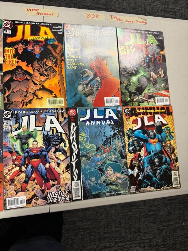 Lot of 10 Comic Lot (see pictures) 308-22