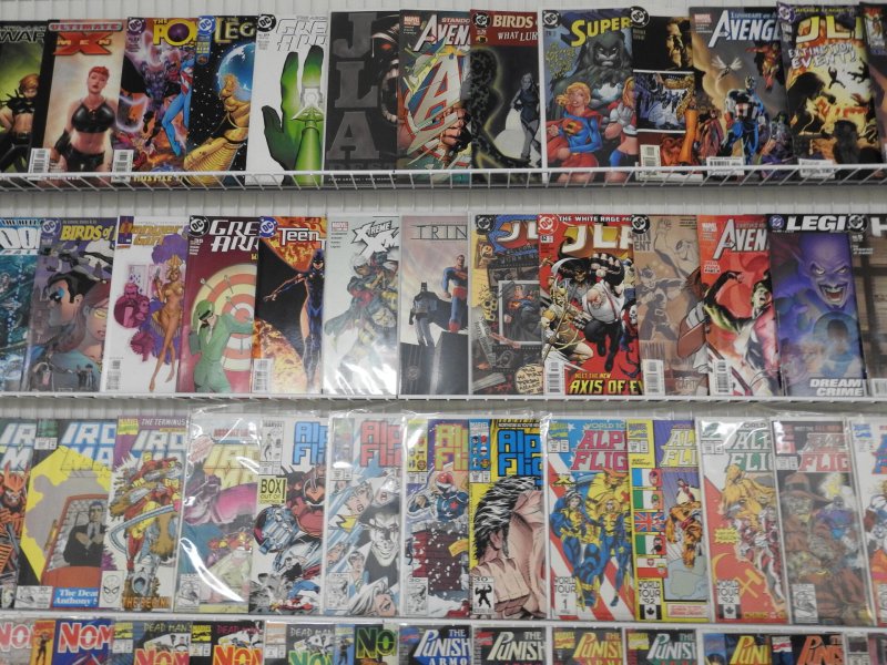 Huge Lot 150+ Comics W/Avengers,  Iron Man, Green Lantern+ Avg VF- Condition!