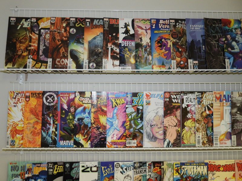 Huge Lot of 125+ Comics!