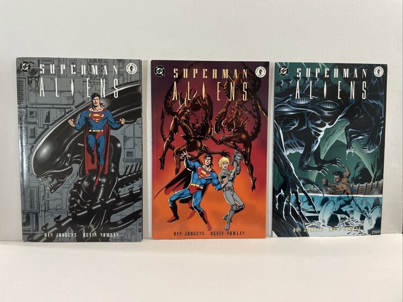 Superman  Aliens  #1 2 And 3 Complete Series ￼ TPB