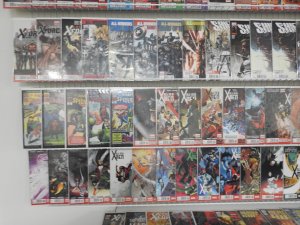 Huge Lot 150+ Comics W/X-Men, Wolverine, Thunderbolts+ Avg VF-NM Condition!