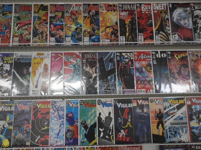 Huge Lot of 110+ Comics and 4 TPB's W/ Avengers, Iron Man, Thor Avg VF C...