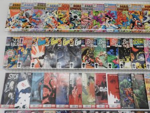 Huge Lot 200+ Comics W/ Spider-Man, Fantastic Four, Daredevil+ Avg VF+ Condition