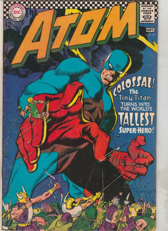 The Atom #32 (1967) 1st Titan Atom! Book length tale! VG/FN Wow!