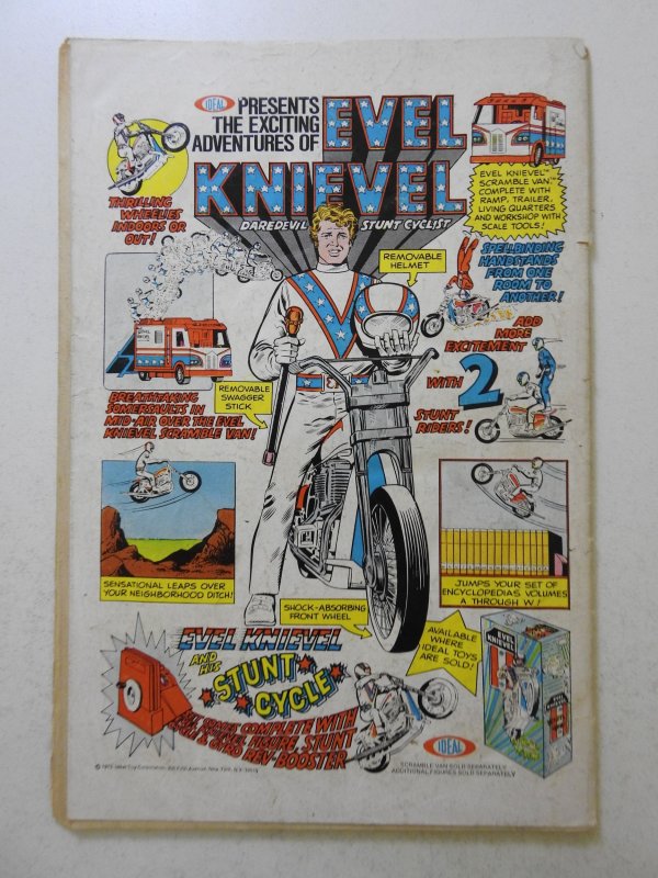 Power Man #17 (1974) W/ Iron Man! Solid GVG Condition!