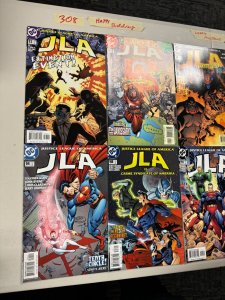 Lot of 10 Comic Lot (see pictures) 308-22