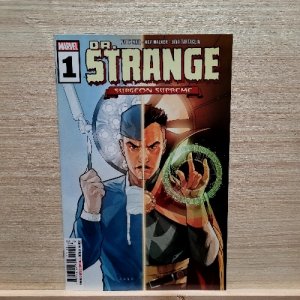 Dr. Strange Surgeon Supreme Issue/ # 1 VF Great Condition (2020) Marvel Comics