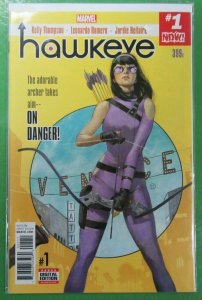 Hawkeye #1 Kate Bishop Kelly Thompson First Print Marvel Now! 2017 NM