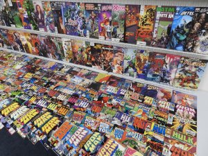 Huge Lot 230+ Comics W/ Hulk, Iron Man, Spider-Man, +More! Avg VF- Condition!