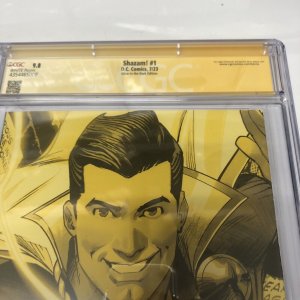 Shazam (2023) #1 (CGC 9.8 SS) signed Dan Mora *Glow In The Dark Edition Census=2