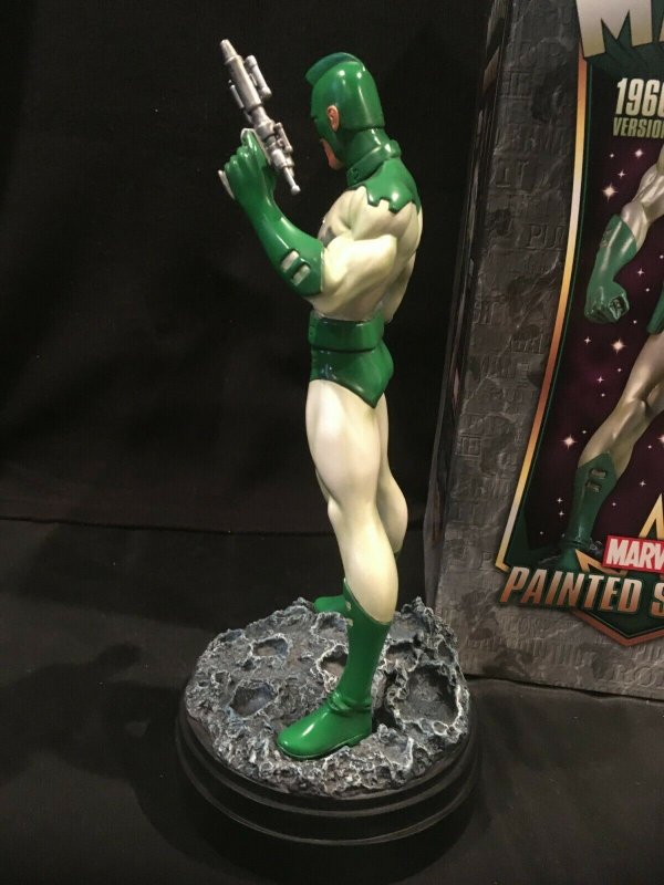 CAPTAIN MARVEL(1960s) Bowen Designs Full-Size, Painted Statue, 2007, #307/1000