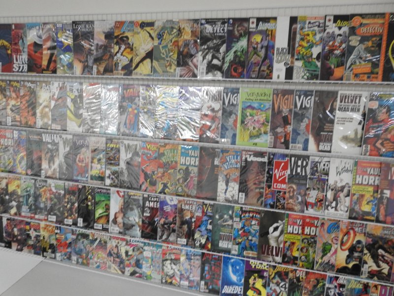 Huge Lot 110+ Comics W/ Batman, Daredevil, Captain America+ Avg Fine/VF Cond!!