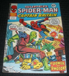 1977 SUPER SPIDER-MAN w/ Captain Britain / Photon UK Weekly #252 FN 6.0