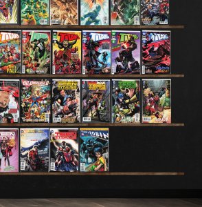 Huge Lot 150+ Comics with Teen Titans, Titans, Green Lantern & More!