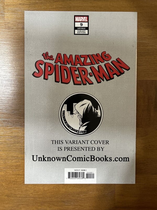 Amazing Spider-man #9 Rare Mico Suayan Virgin Variant