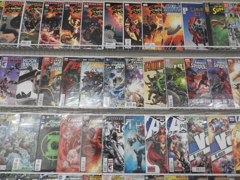 Huge Lot 160+ Comics W/ Ghost Rider, Spider-Man, Green Arrow+ Avg VF Condition!!