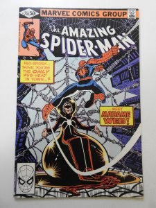 The Amazing Spider-Man #210 (1980) VF+ Condition! 1st Appearance of Madame Web!