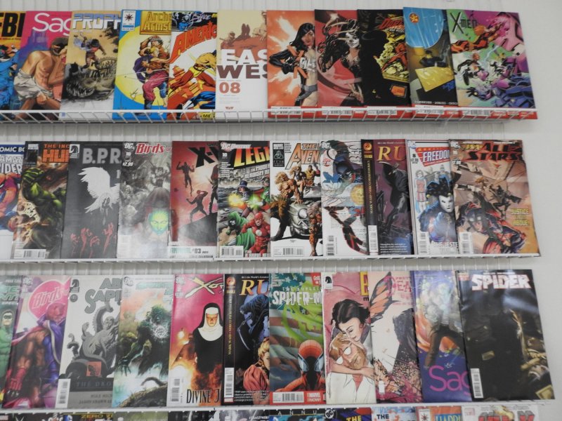 Huge Lot 160+ Comics W/ Hellboy, Hulk, Spider-Man, X-Men+ Avg VF Condition!