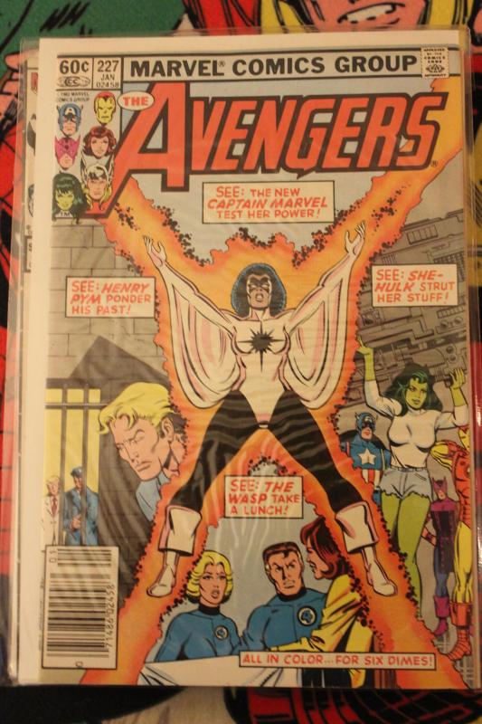 Avengers 227  VF/NM