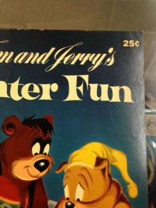 DELL Giant Tom and Jerry's Winter Fun 4 VG Condition