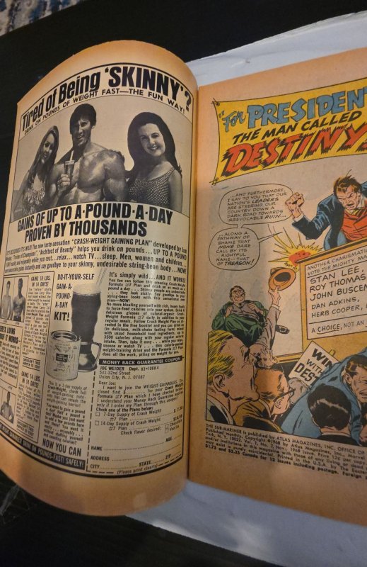 Sub-Mariner #7 (1968)iconic phots cover - foxxing