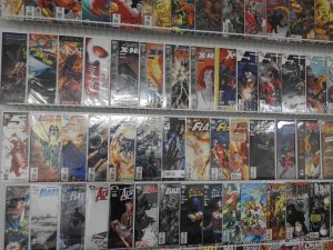 Huge Lot 140+ Comics W/ Flash, Hulk, Batman, 52, +More! Avg VF Condition!