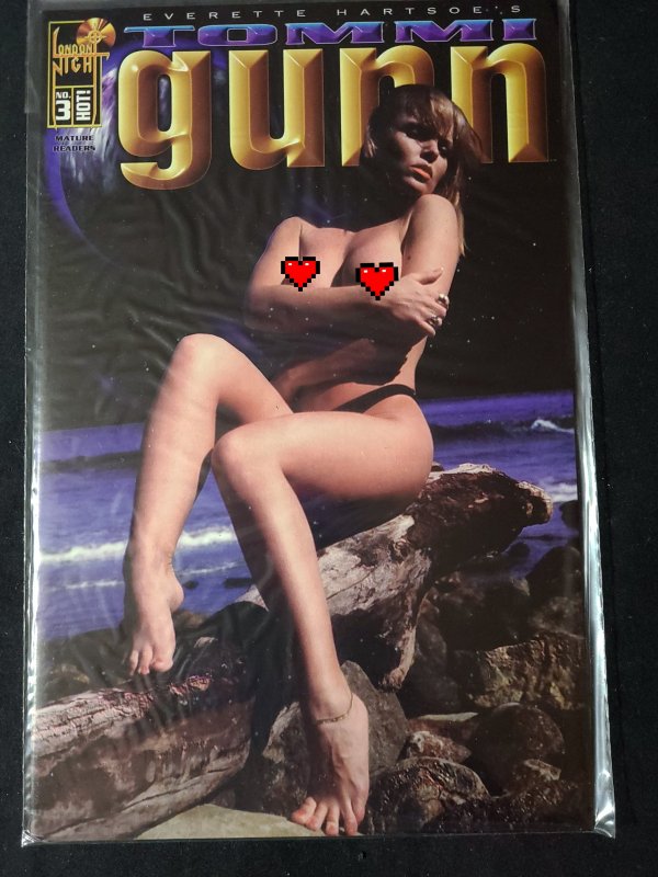 Tommi Gunn #3 Nude Cover London Night