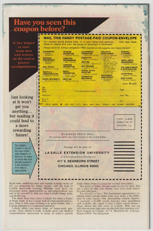 Avengers #138 (Aug 1975, Marvel) VFN condition (8.0), vs. the Stranger