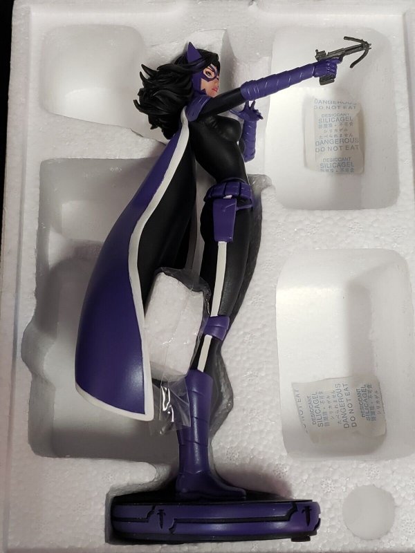 DC COMICS COVER GIRLS HUNTRESS NUMBERED LIMITED EDITION STATUE 119/5200