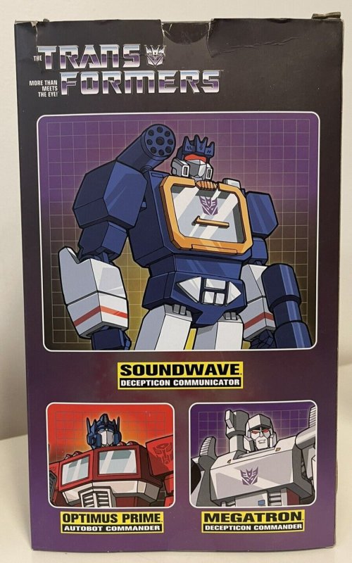 Hasbro Premium Collectibles Studio The Transformers Soundwave Statue NIB WH