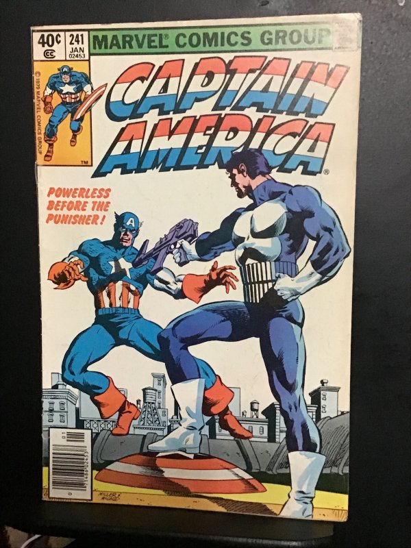 Captain America #241 (1980) high-grade punisher key! VF/NM Wow Oregon CERT.