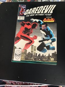 Daredevil #257 (1988) DD versus the punisher! Super high-grade! NM
