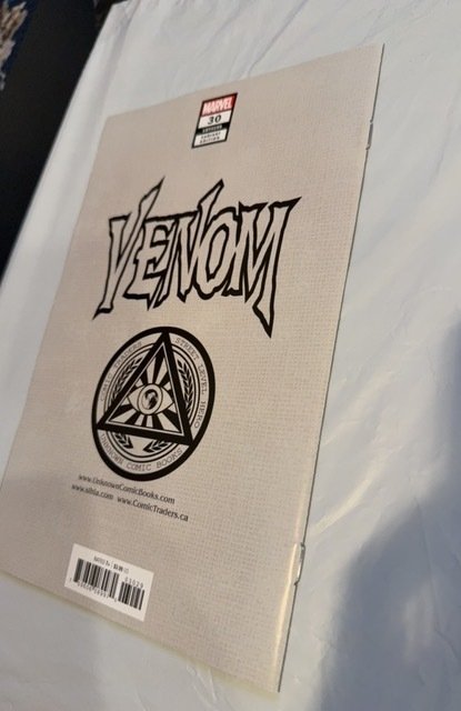 Venom #30 (2021) Tyler kirkkham variant virgin trace
