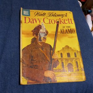 Dell Comic's #639 Walt Disney's Davy Crockett At the Alamo 4 Color 1955 western