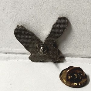 FLYING EAGLE | SILVER TONE ENAMEL PIN | PATRIOTIC/MILITARY/LAW ENFORCEMENT PIN