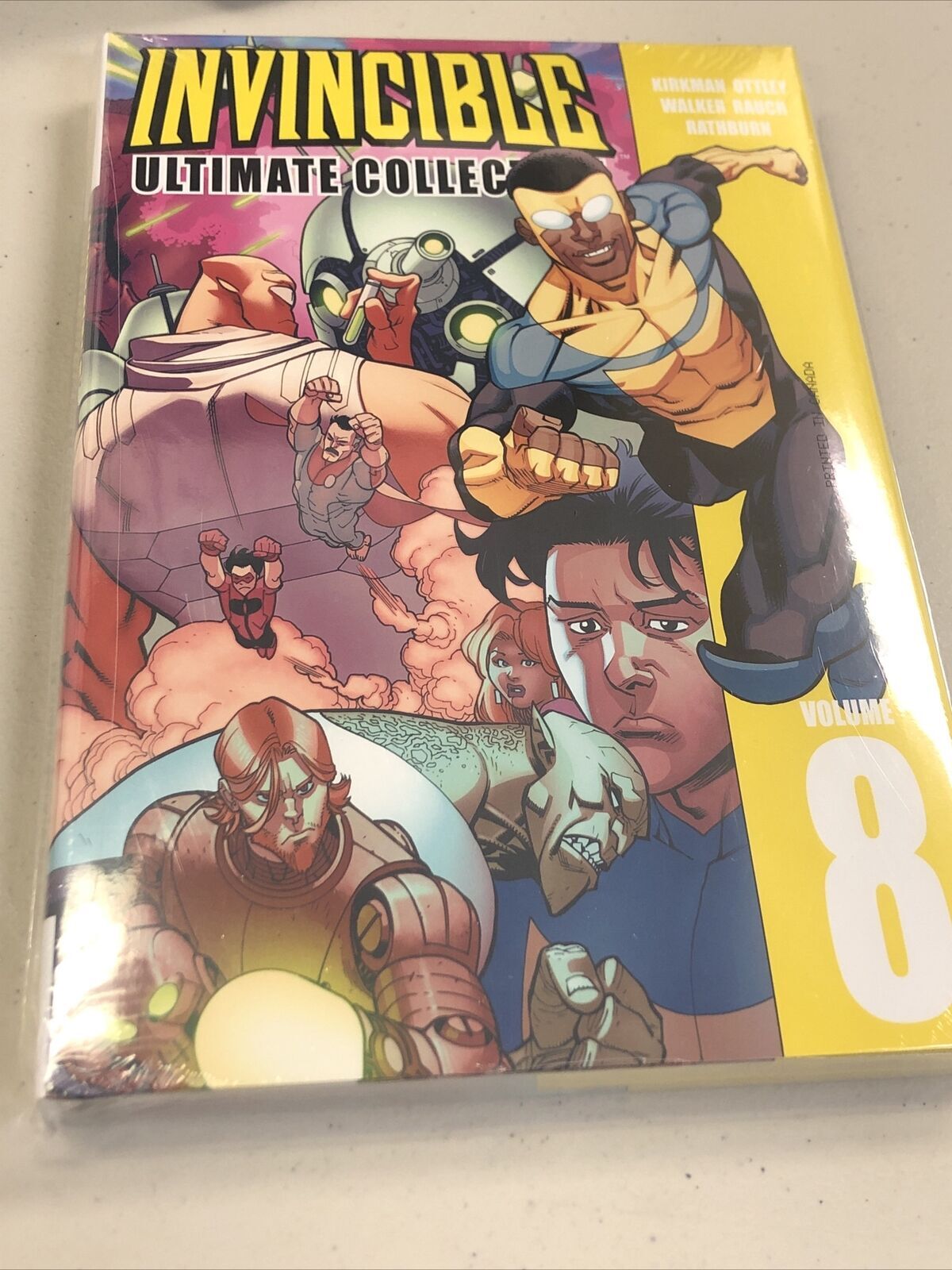 Invincible Ultimate Collection Vol8 2021 Image Hc Kirkman Comic