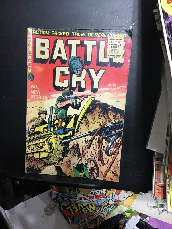 Battle Cry #19  (1955) Mid-grade Pearl Harbor key! VG/FN Wow!